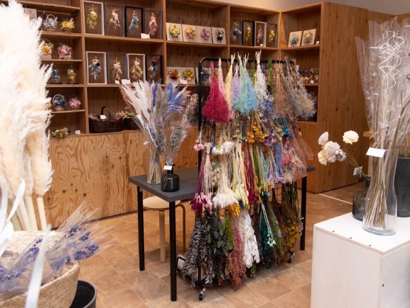 プリザーブドフラワーとドライフラワーの専門店cuccuma